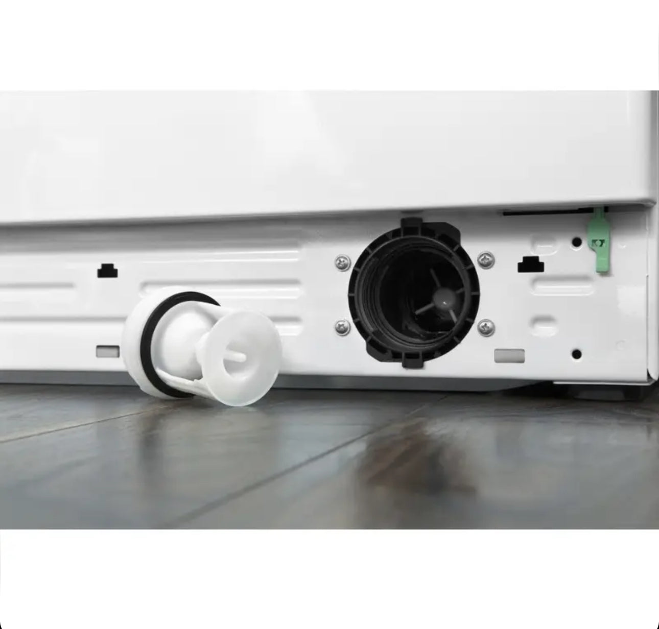 Hotpoint 8KG/6KG White Freestanding Washer Dryer ndb8635wuk